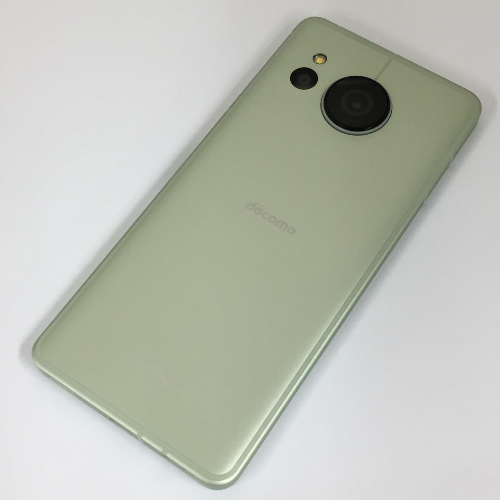 美品】SH-54D/AQUOS sense8/359705471814211