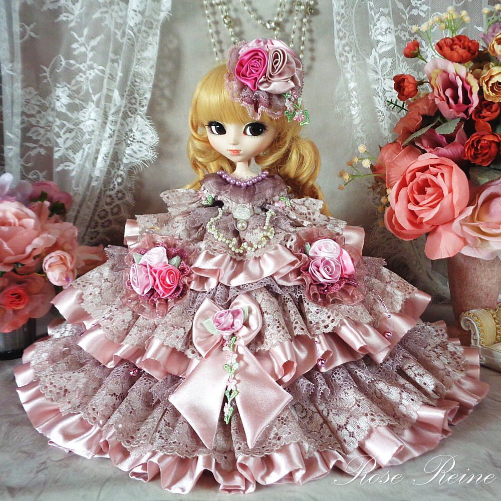 ベルサイユの薔薇 モーブピンクのミステリアスでゴージャスなボリュームフリルドールドレス