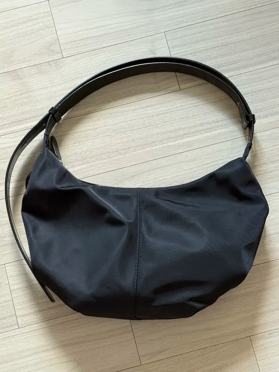★NOTHING WRITTEN★HOBO SILK BAG★ホーボー シルク バッグ★ ☆NOTHING WRITTEN☆HOBO SILK BAG☆ホーボー シルク バッグ