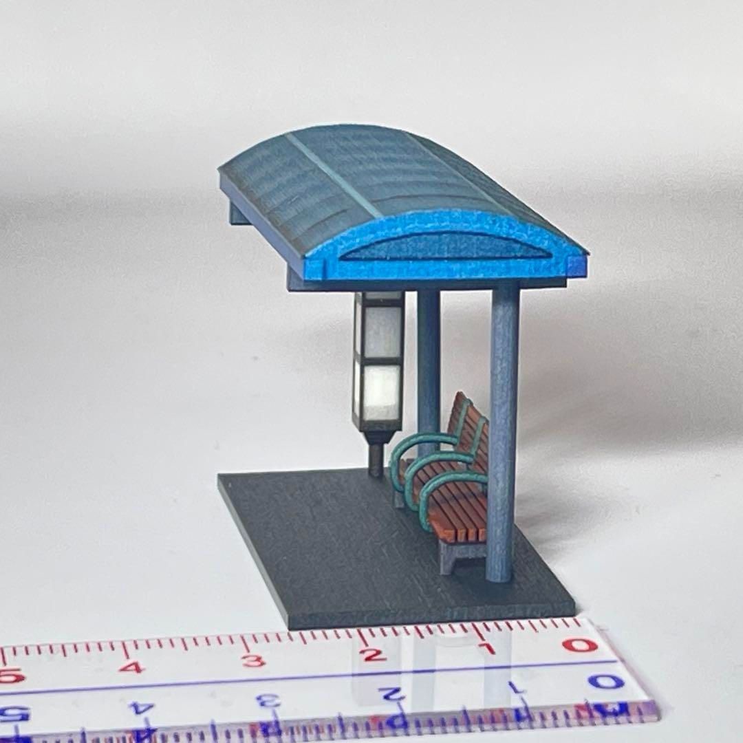 1/64 バス停 ミニチュア フィギュアに 住宅模型 ジオラマ