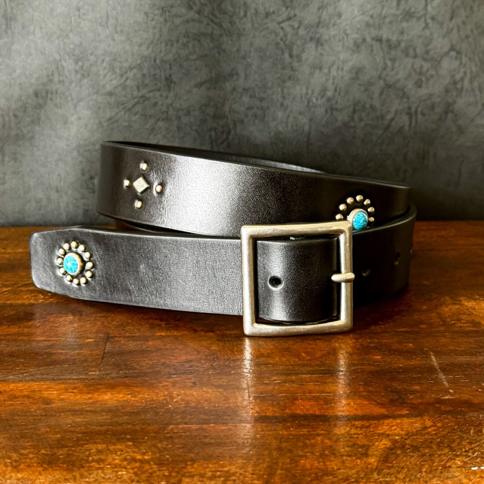 ハンドメイドスタッズベルトGS07 35mm 34inch オーダーページ』ハンドメイドスタッズベルトGS07 35mm