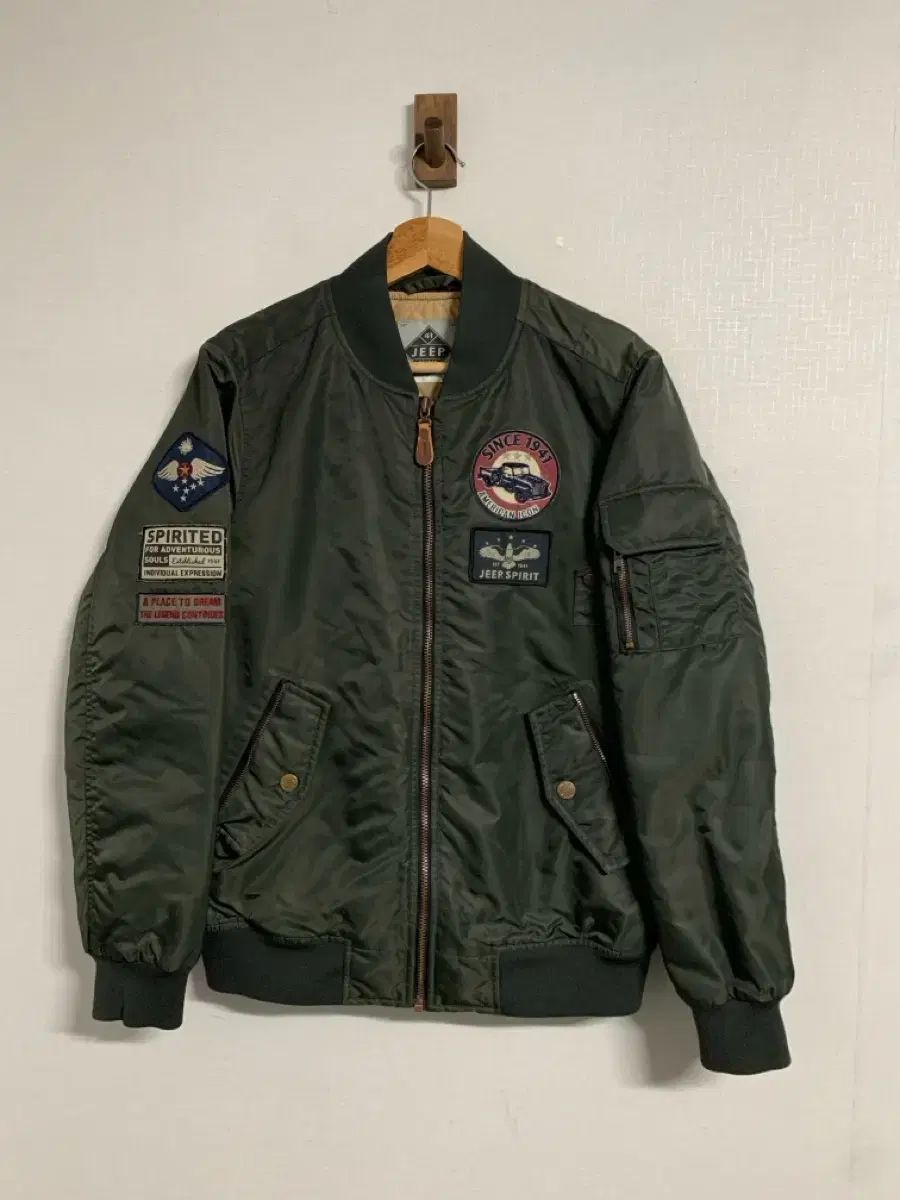 櫻坂46 三期生ライブ トラックジャケット XLサイズ 櫻坂46 三期生