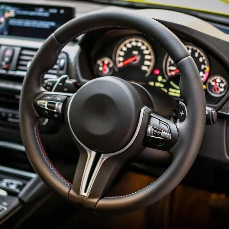 BMW F20 F22 F30 F32 M2 M3 M4 M Performanceレザー製 ステアリング 1個