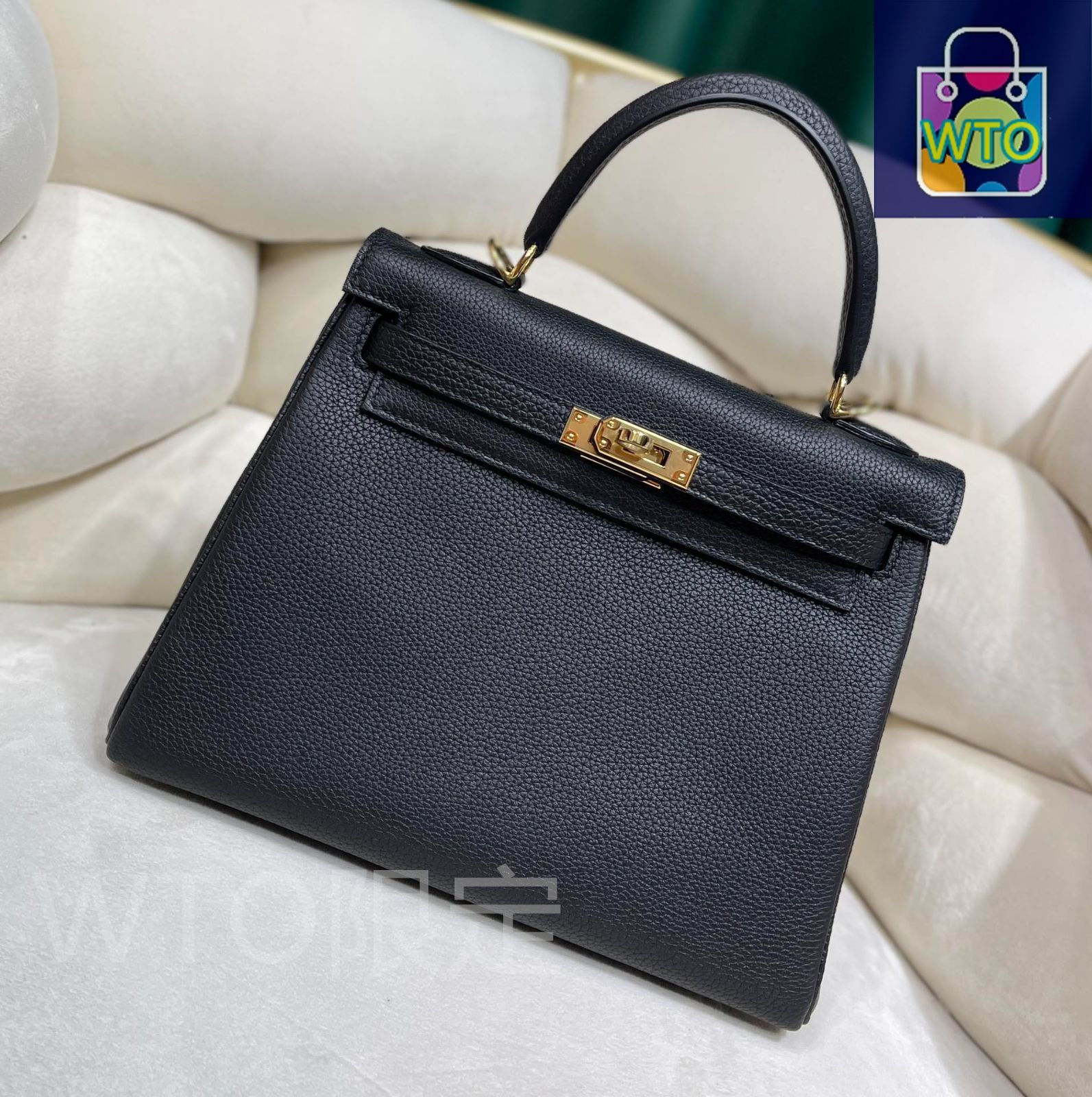 ブラックレザーハンドバッグです 鍵付きkelly style エルメス kelly 黒の女性用ハンドバッグ｜本日限定WTO｜新品未