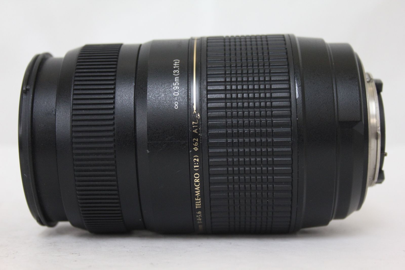 タムロン Tamron