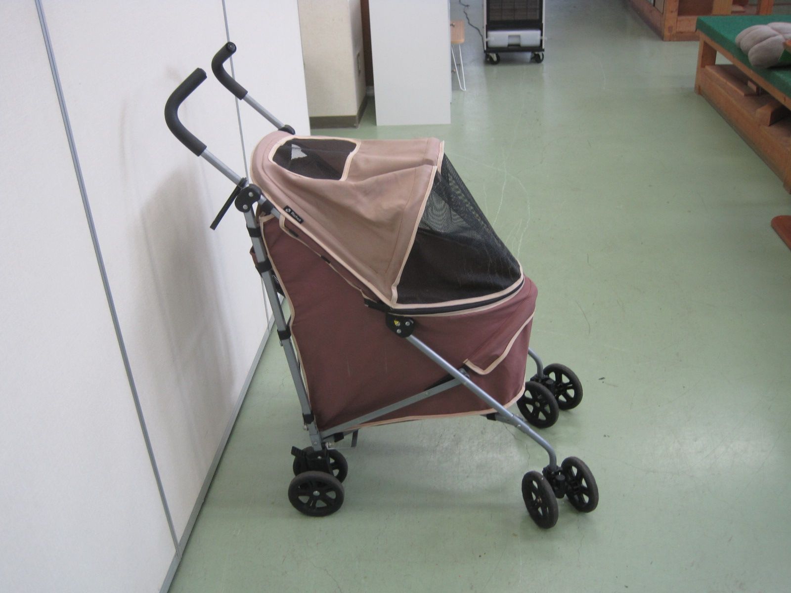 カート（R5-109 配送不可、現地引取のみ、リユース品）