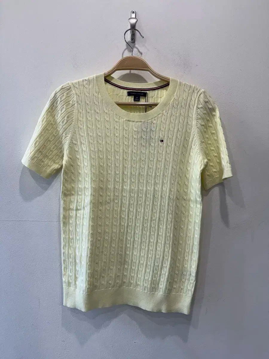 399 Tommy Hilfiger トミーヒルフィガー 半袖ニット