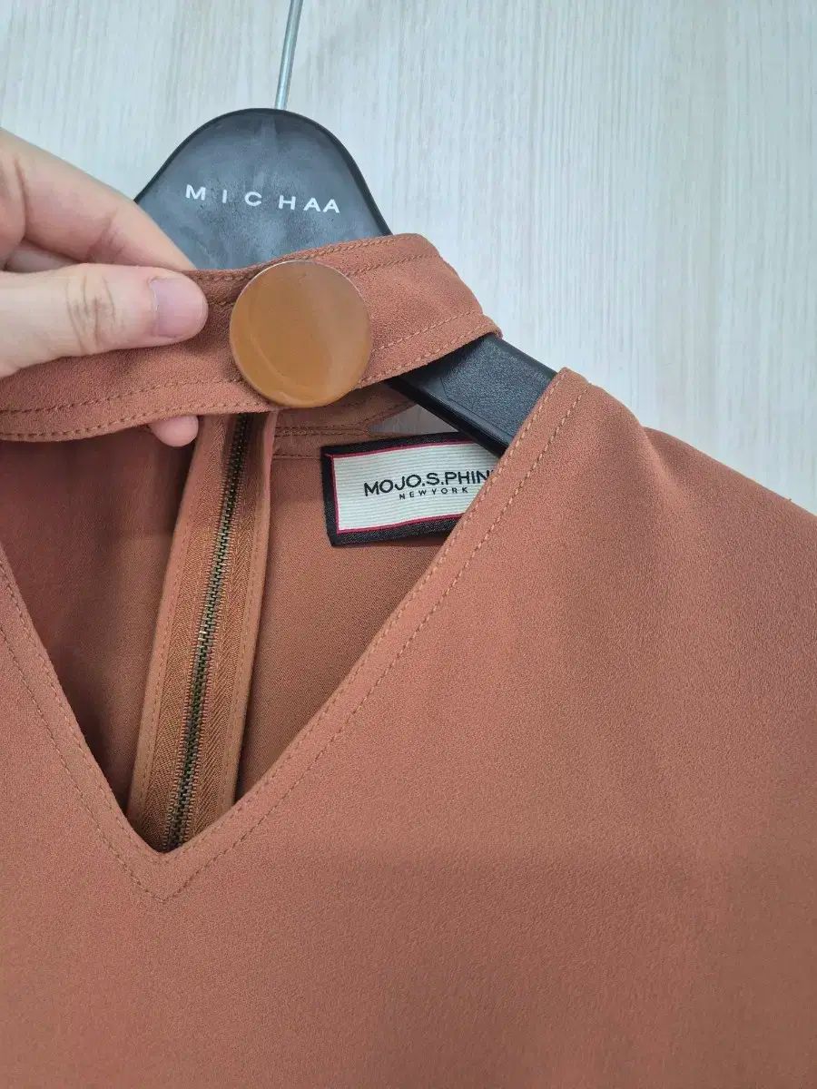 MOJO.S.PHINE モジョエスピン キャメル 上下セット セット MAAHADDERANG_COM