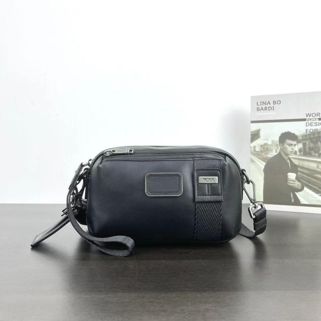 TUMI 9223406多機能ショルダーバッグ 2wayクラッチバッグ - メルカリ 