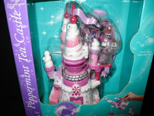 レア！90年代に販売されていた可愛いお城です90'sSTARCASTLEスターキャッスル可愛いお城ドールハウス人形検