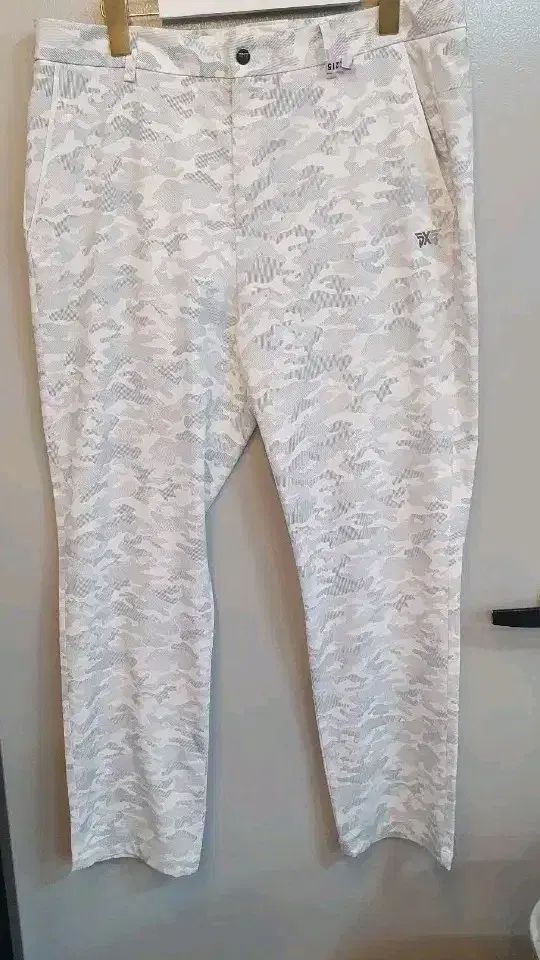 ゴルフ PXG ホワイトカモフラ ロング パンツ