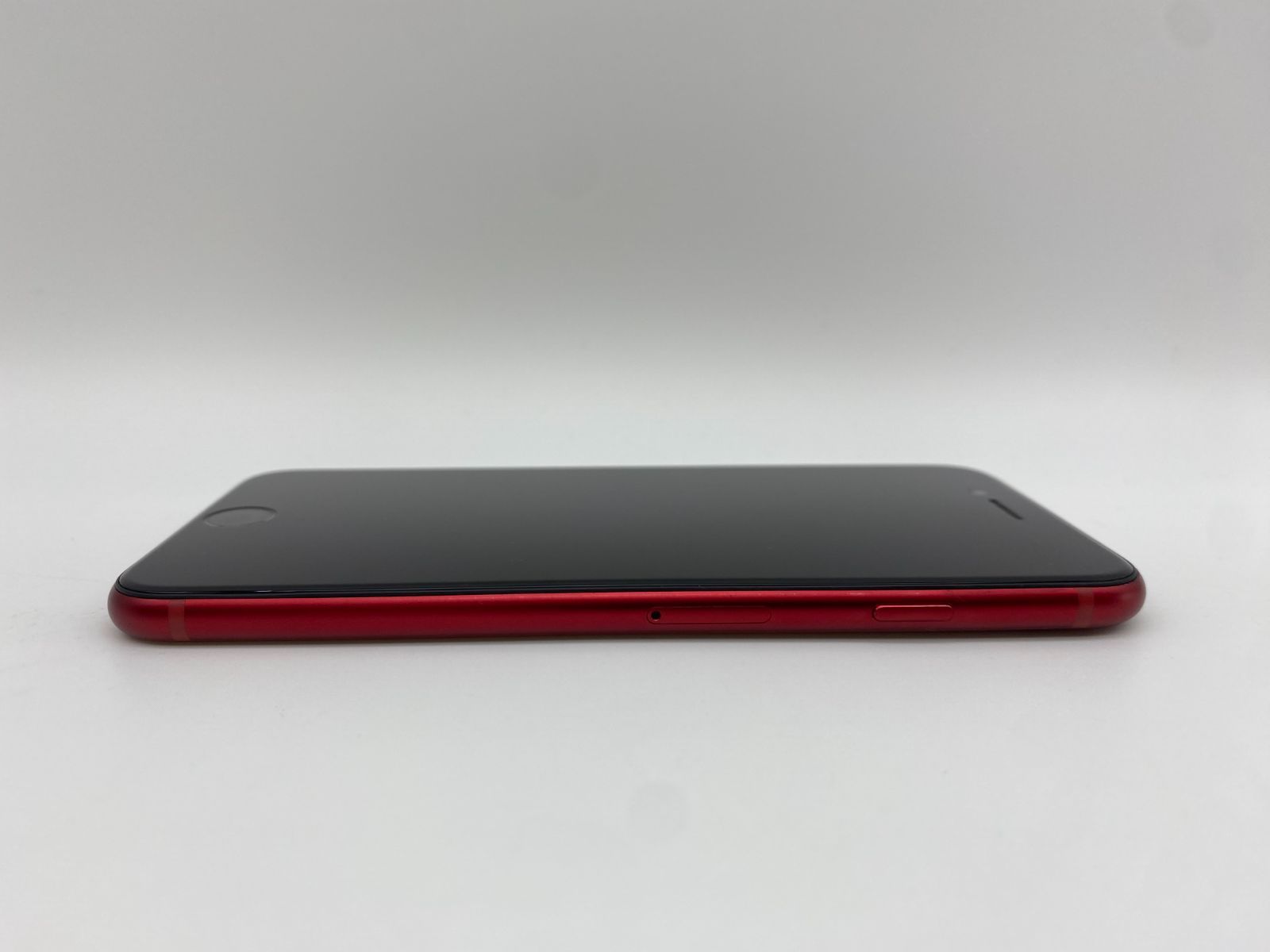 ☆美品☆iPhone SE 第3世代 256GB レッド/シムフリー/新品バッテリー