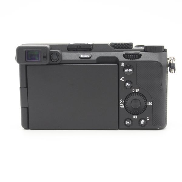 ミラーレス一眼カメラ α7