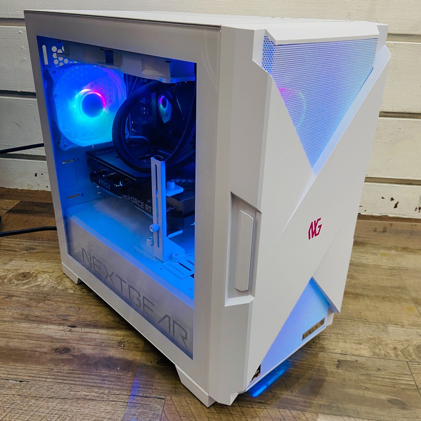 専用出品　パソコン Amazon.co.jp: 【整備済み品】 FUJITSU デスクトップパソコン D587/WIN