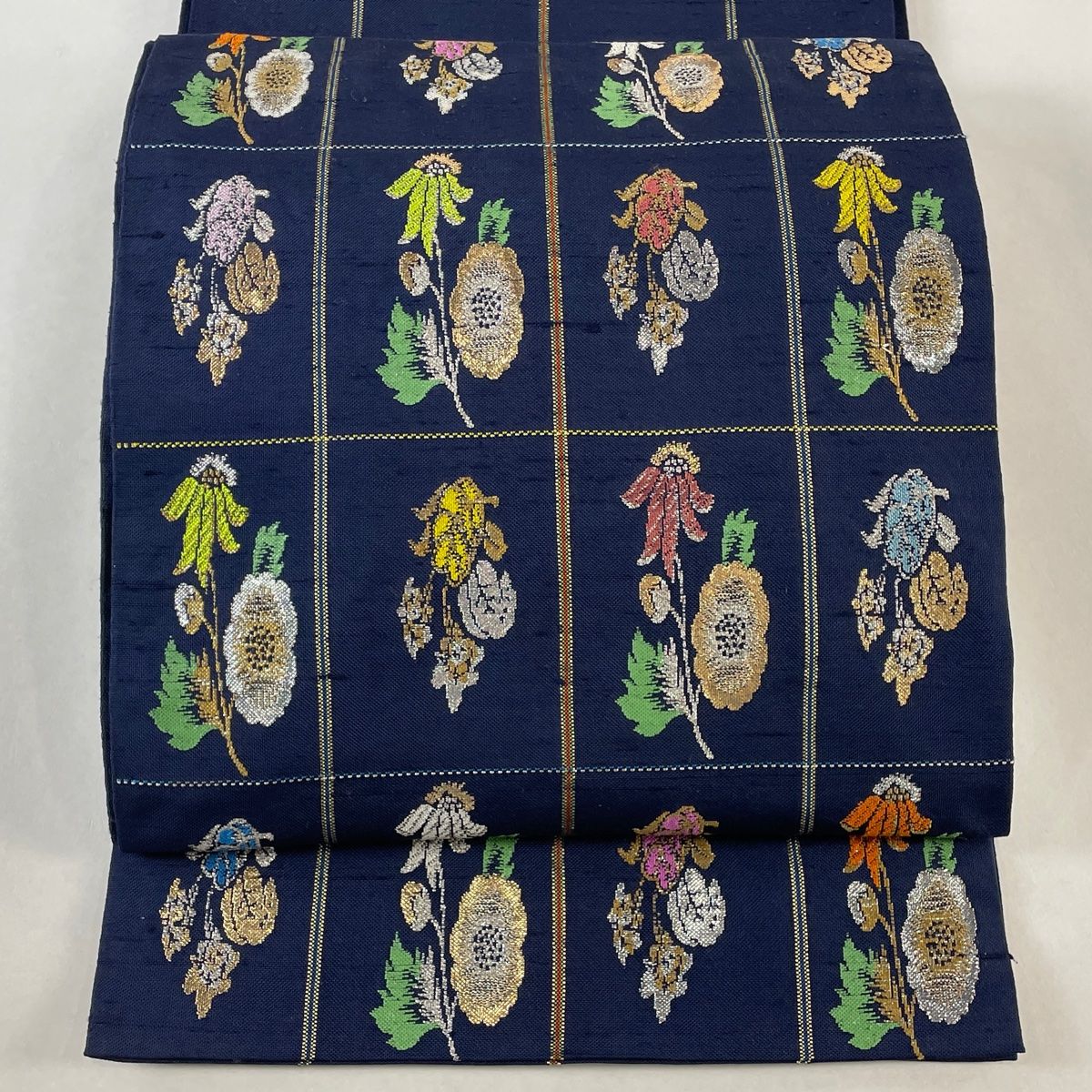 袋帯 龍村平蔵 落款 本袋帯 草花 縞 箔 紺色 六通 正絹