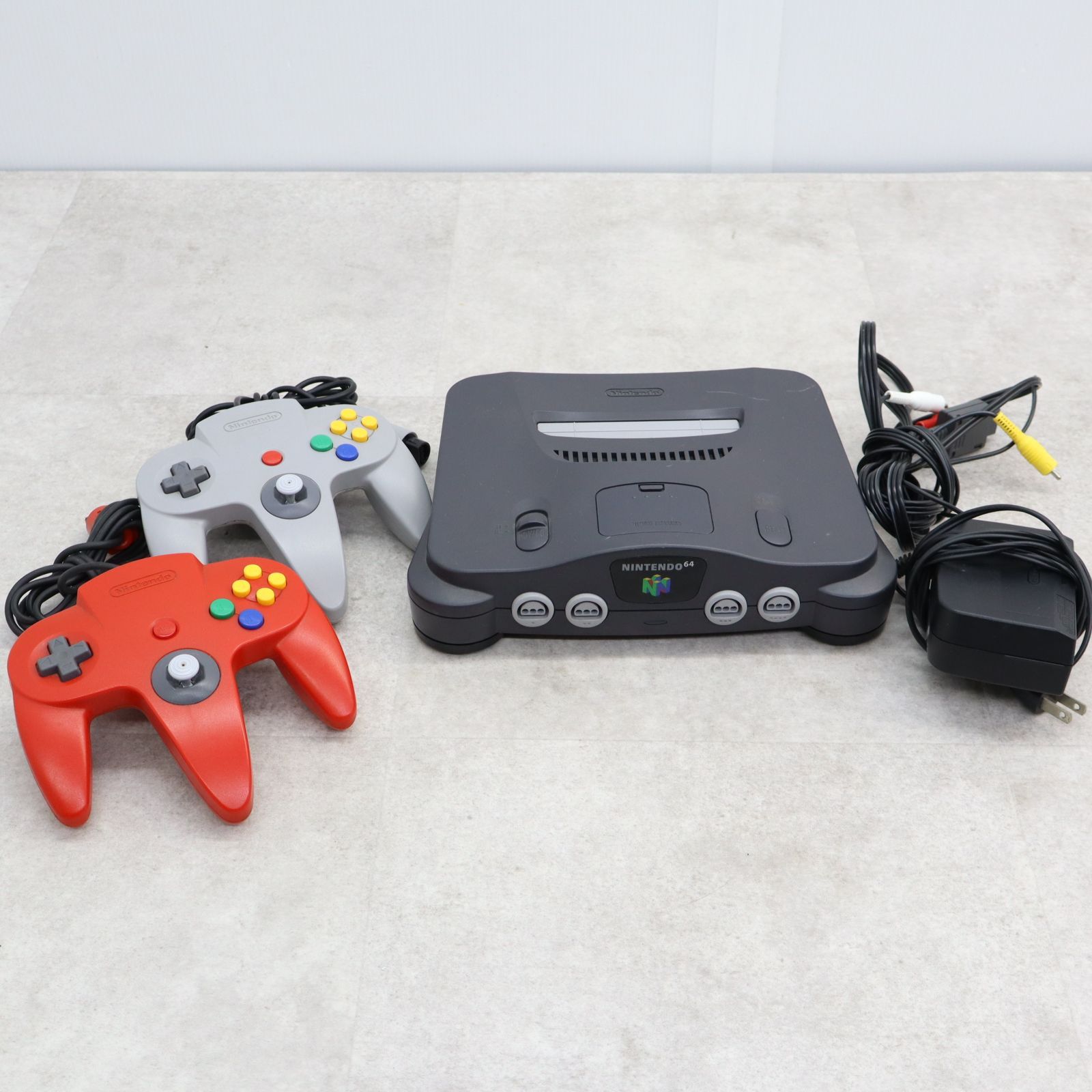 コントローラー2個付き！ ｜ニンテンドー64｜任天堂 Nintendo NUS-001(JPN) ｜ ブラック P1199