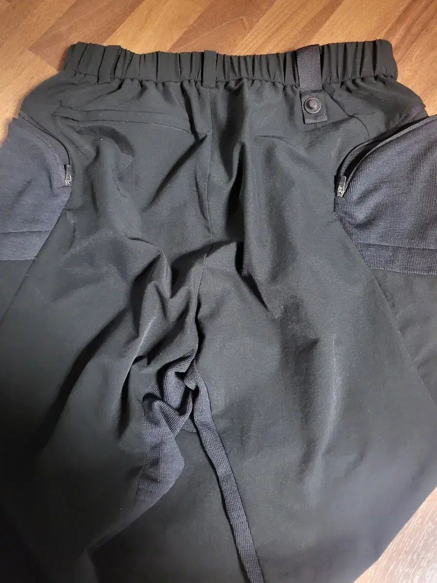 販売