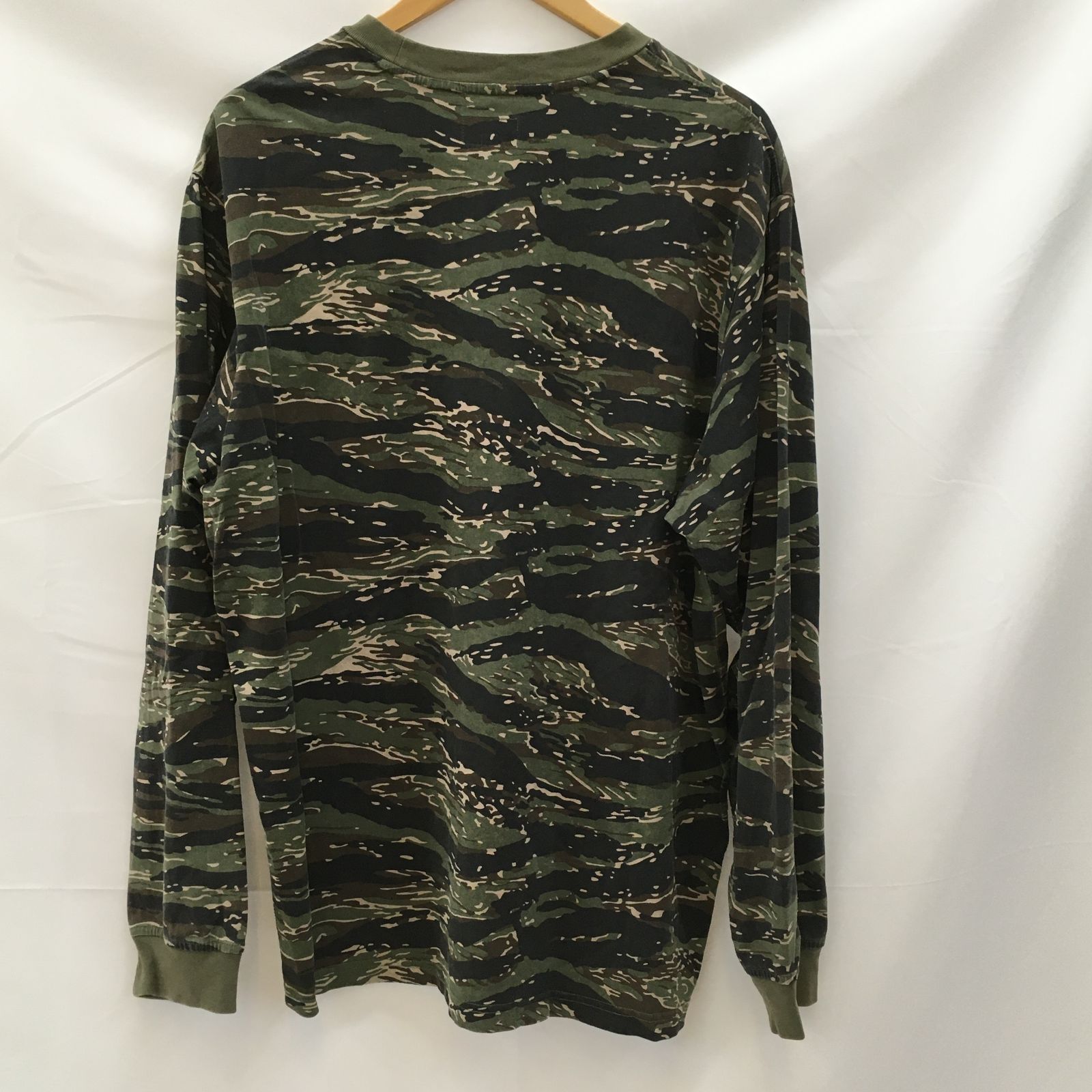 Supreme Small Box L/S Tee (黒, Mサイズ) 【公式通販】