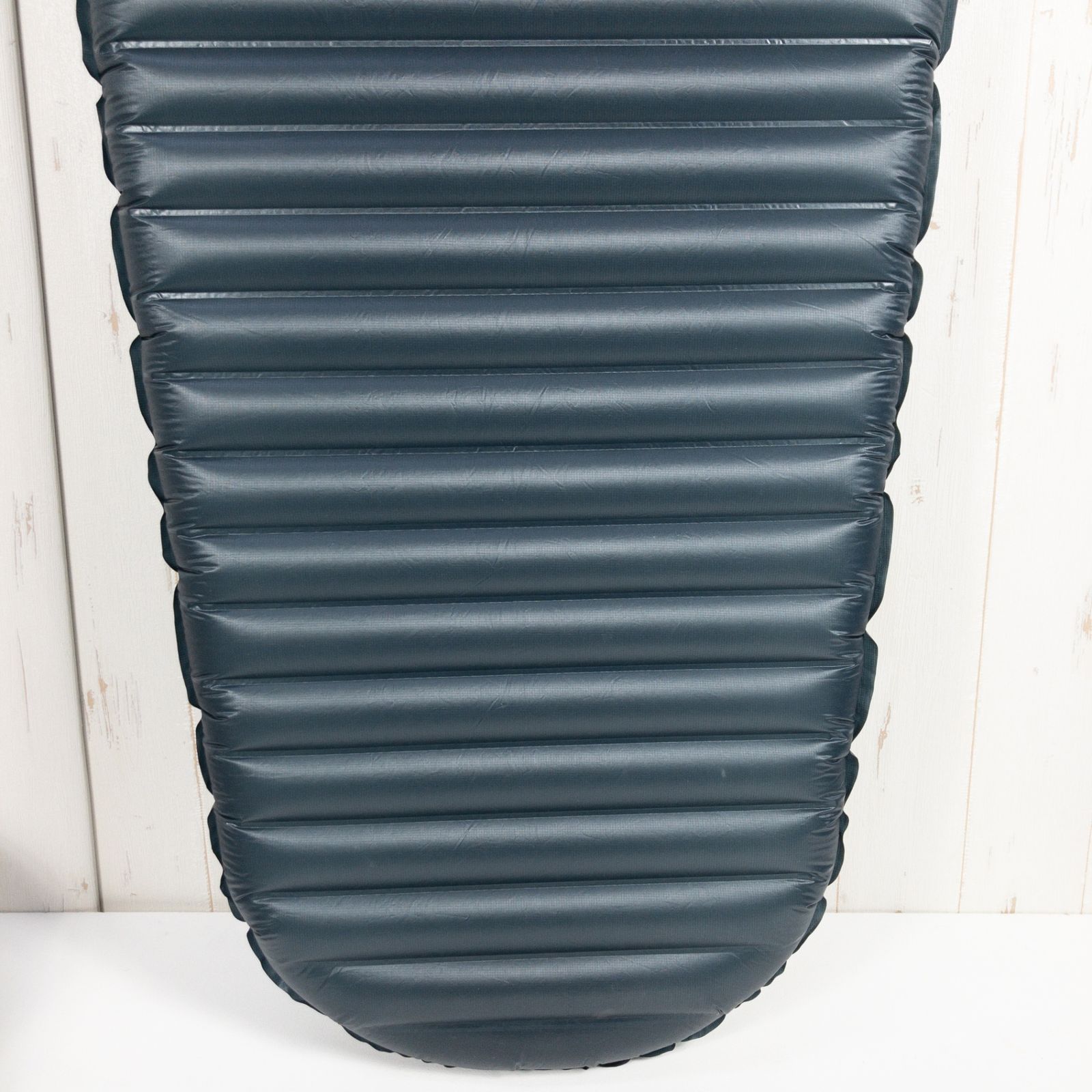 THERMAREST NEOAIR スリーピングマット サーマレスト ネオエアーXライトをレビュー！レギュラーのサイズ