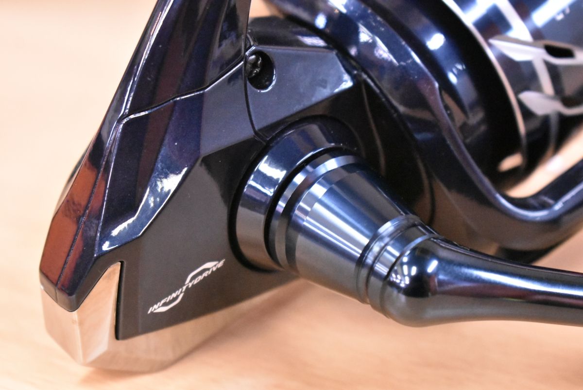 シマノ24 STRADIC SW6000HG スピニングリール シマノ 24 ストラ