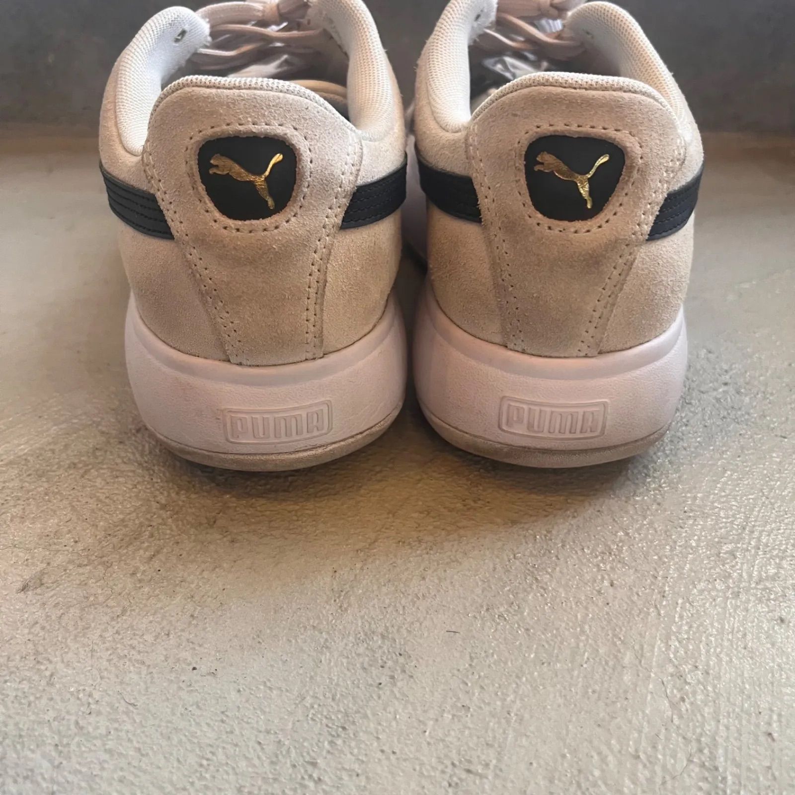 PUMA/プーマ KARMEN カルメン スニーカー 24.5cm - メルカリ PUMA/プーマ KARMEN カルメン スニーカー 24.5cm - メルカリ