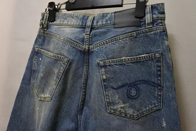 クロップド