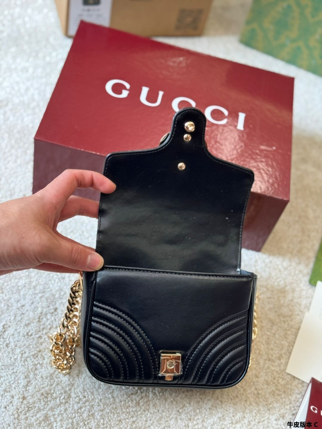 関税・送料込【GUCCI】GG マーモントMatlasse ハンドバッグ GUCCI】グッチ『GGマーモント スモールレザー トップハンドル