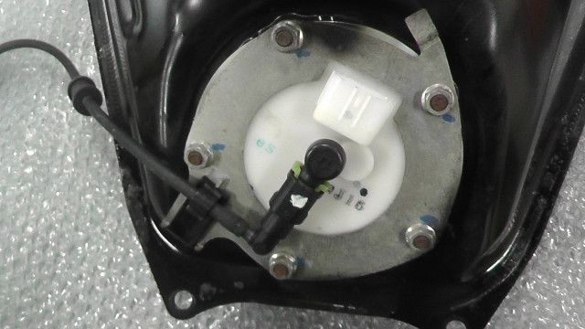 ガソリンタンク ポンプ