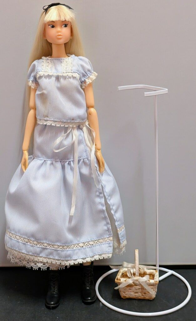 セキグチ momokoDOLL 水色ラビリンス