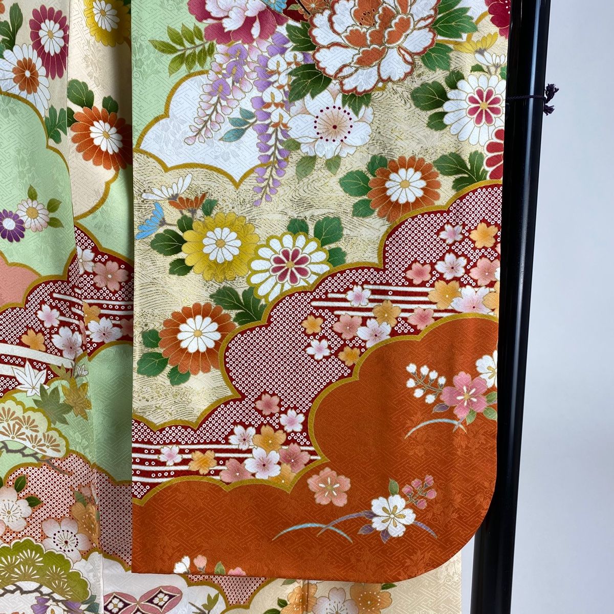 長襦袢 身丈132.5cm 裄丈66cm M 洗える着物 草花 変わり市松 ベージュ  