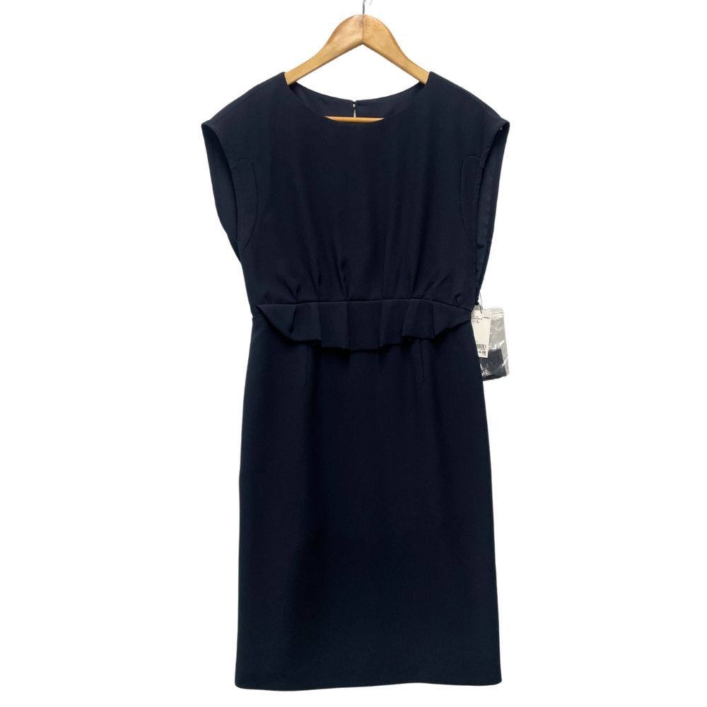 BARNEYS NEWYORK バーニーズニューヨーク 品番 2003962 ノースリーブ 