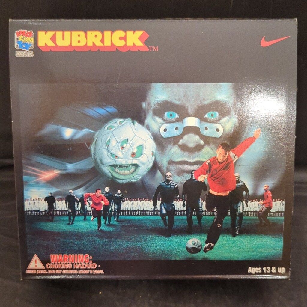 MEDICOMTOY KUBRICK NIKE FREEDOM FIGHTERS BOX 100%