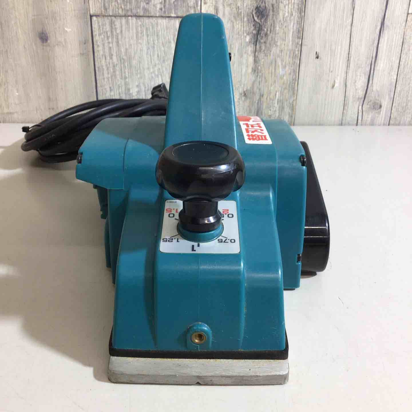 ☆マキタ(makita) 電気カンナ  1911B【戸田店】 ☆マキタ(makita) 電気カンナ 1911B【戸田店】 【公式通販】