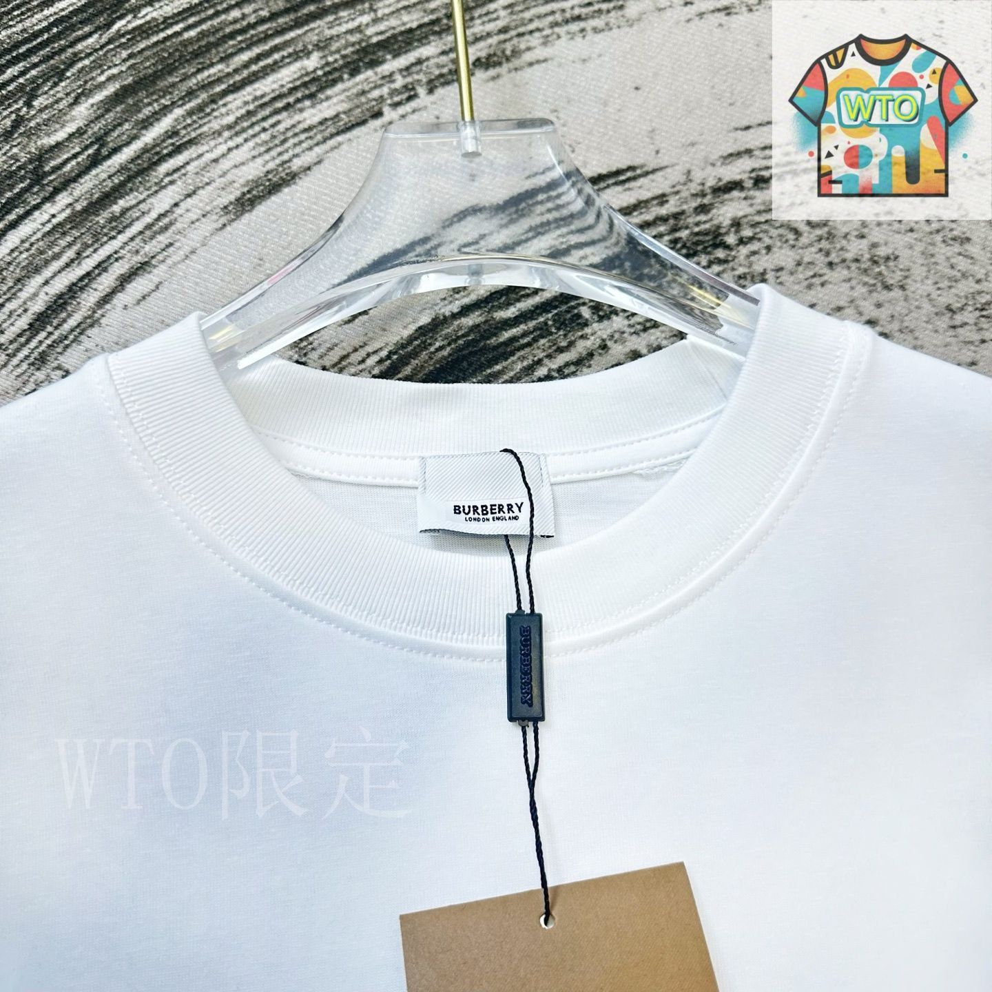 BURBERRY ホースフェリー Tシャツ 12Y 今日特価】BURBERRY ホースフェリー刺繍 T シャツ-2 - メルカリ