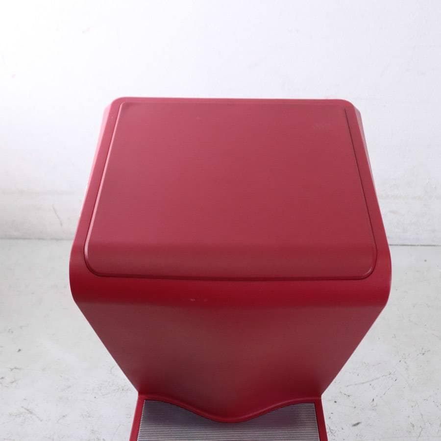 STOOL ルカ