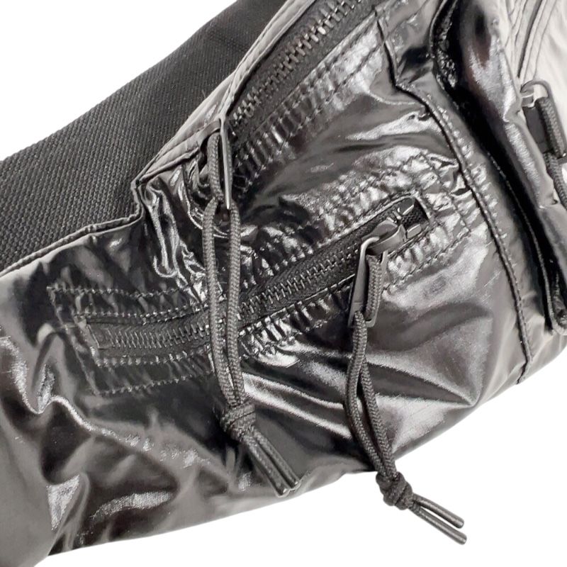SAINT LAURENT