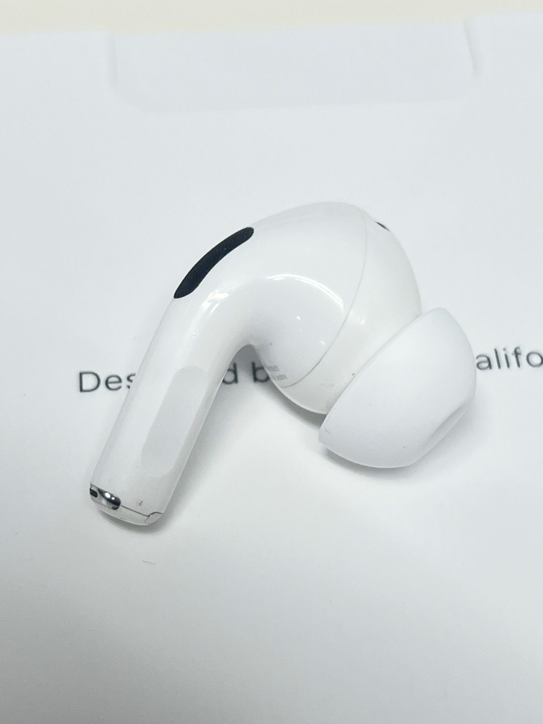正規品】Apple AirPods Pro 第2世代/A2698 右耳のみ！ - メルカリ