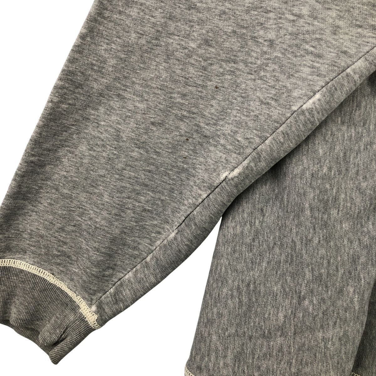 ロゴスウェットシャツ