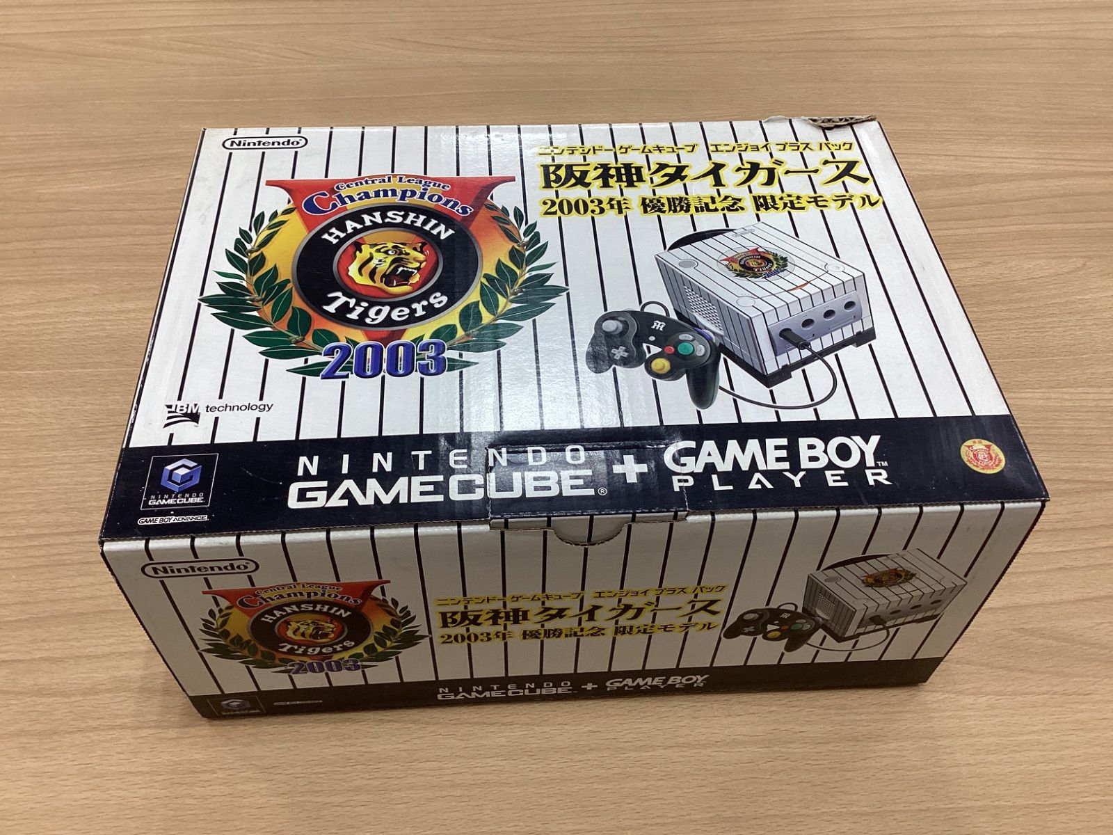 MA376 ゲームキューブ本体 阪神タイガースモデル