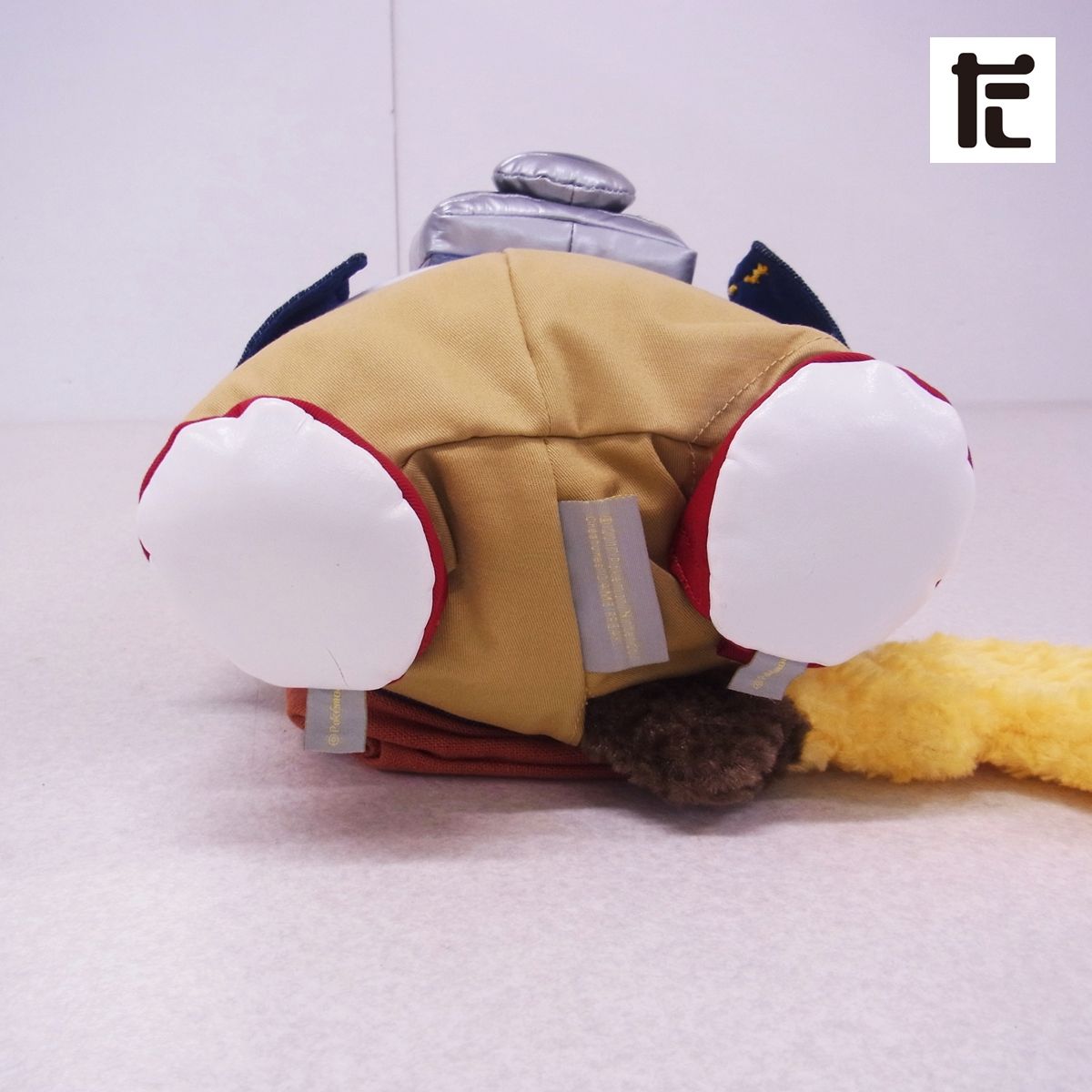 ポケモン　ピカチュウ　クローゼット　ぬいぐるみ Amazon.co.jp: ポケモンセンターオリジナル ぬいぐるみ