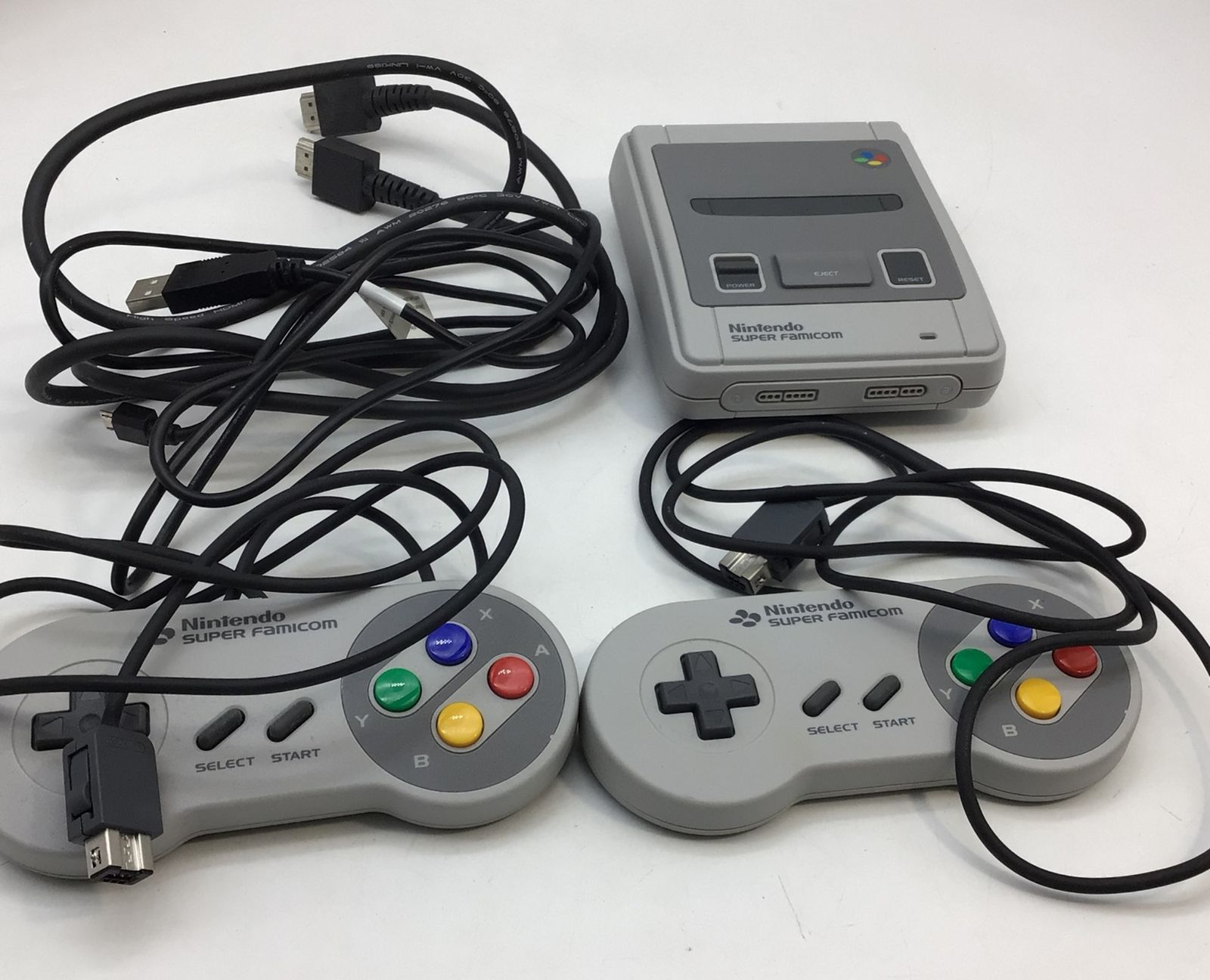 7068 【箱・説明書付き】Nintendo ニンテンドー クラシックミニ