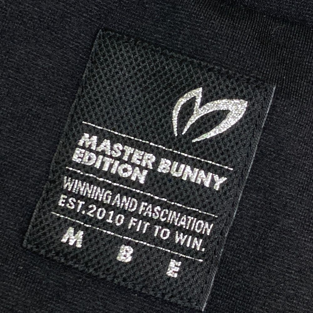 サイズ：0 MASTER BUNNY EDITION マスターバニーエディション  ハイネック 半袖ワンピース  ブラック系 [240101480879] ゴルフウェア レディース ストスト サイズ：0 MASTER BUNNY EDITION マスターバニーエディション