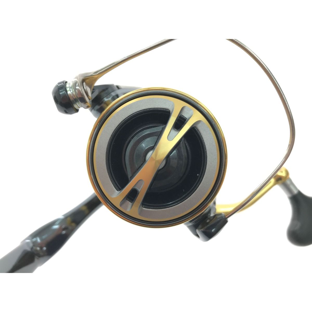 ▽▽SHIMANO シマノ スピニングリール 14ステラC3000XG 03246 - メルカリ