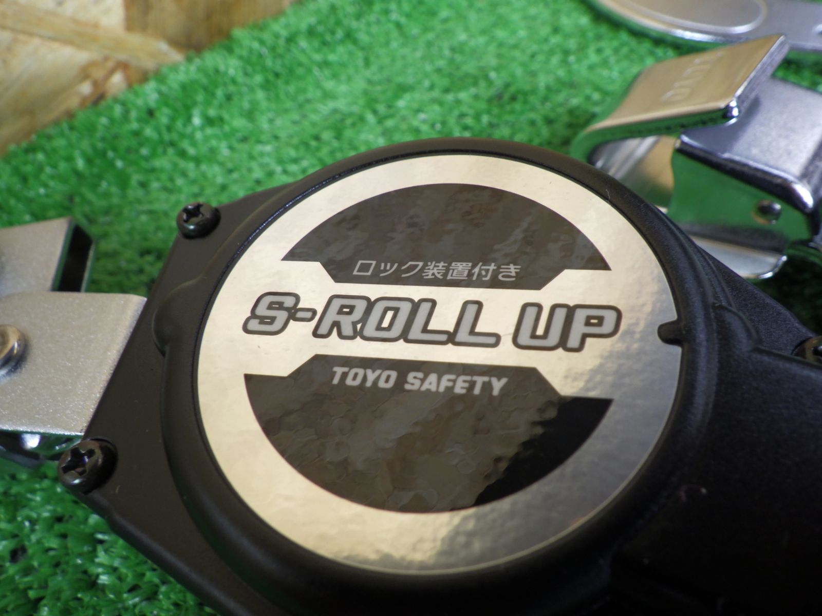 伸縮式 巻取式ダブルランヤード