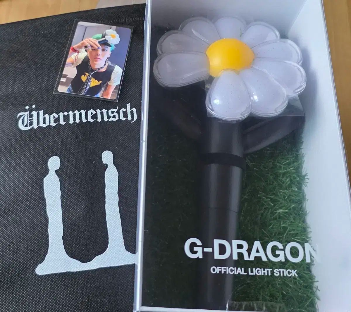G-DRAGON（ジードラゴン）公式 ペンライト デイジー봉 セール ダスト