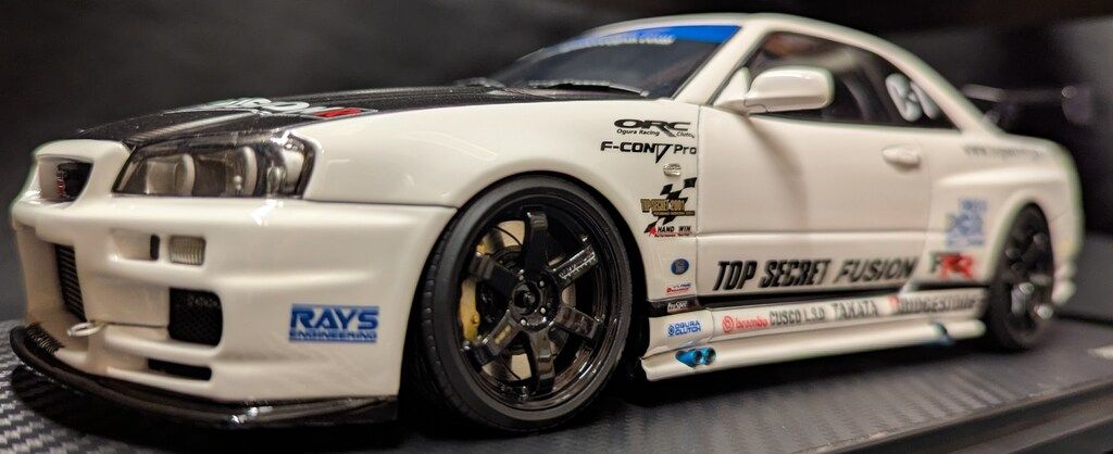 ignition model 1|18 TOP SECRET GT-R BNR34 White