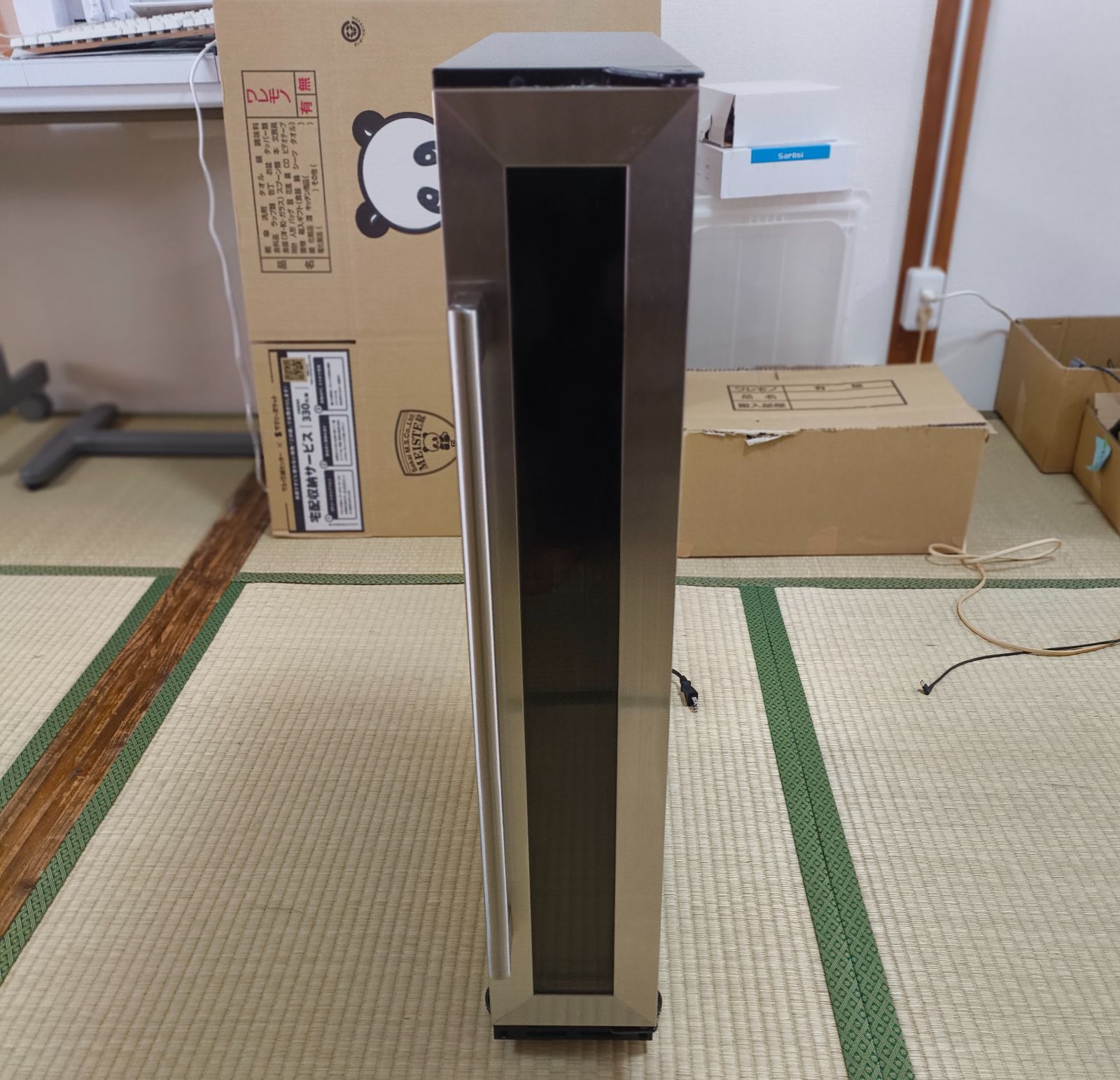 Dometic スリムタワーワインセラー ST7 右開き ドメティック