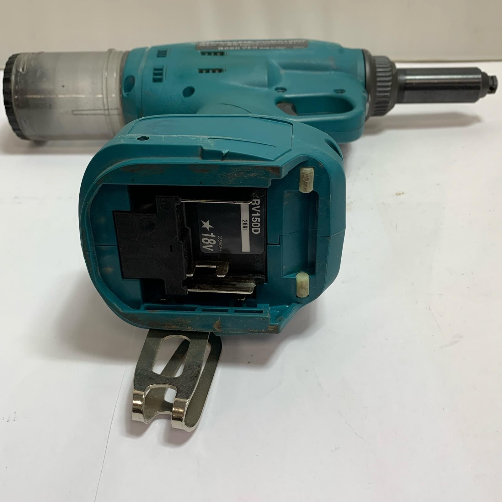 ♭♭MAKITA マキタ 18v 充電式リベッター 本体のみ RV150D - メルカリ
