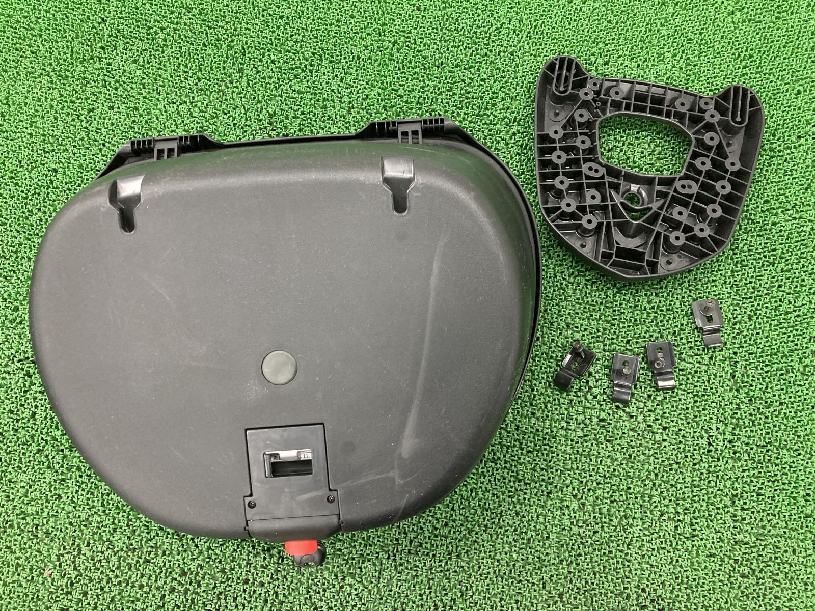 K-MAX製 リアボックス 社外 中古 バイク 部品 鍵 ベース付き トップ