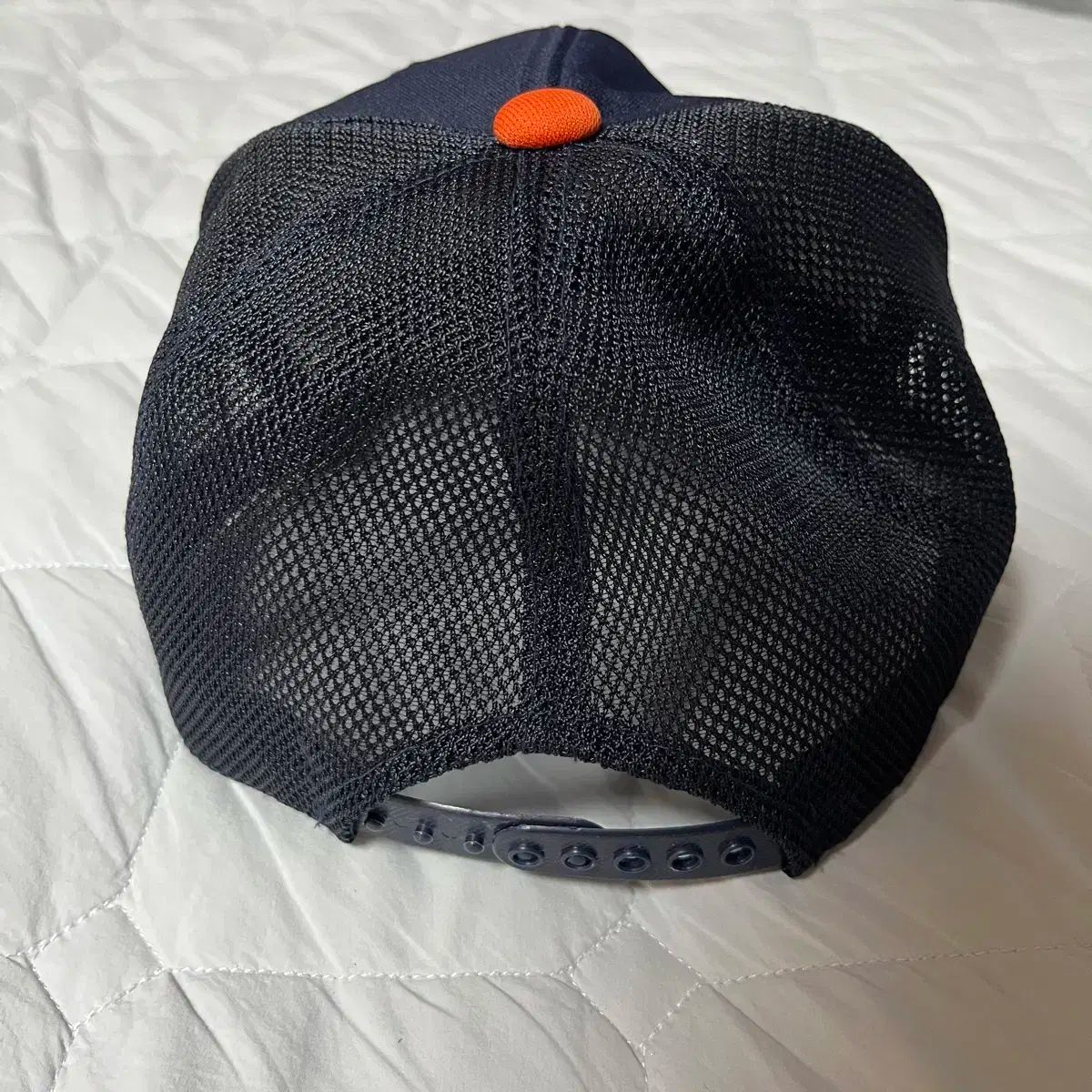 販売